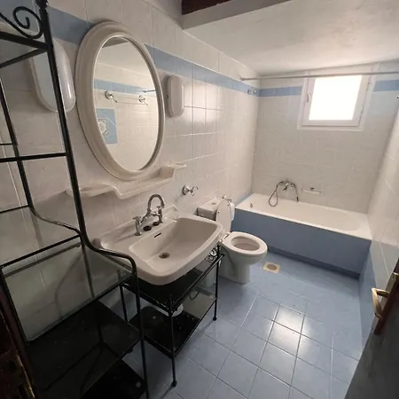 4 Min Walk To Beach Apartment * Naxos City